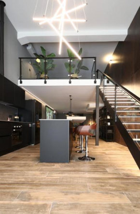 180 M2!-Luxurious 2BR LOFT-Terrace-Highest Standard-Fully renovated & equipped-Amazing Olbia